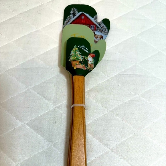 CWC 3 Piece Set Spatula With Wooden Handles 12”,10”,8”Christmas Cook With Color - Picture 6 of 9
